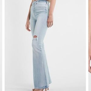 Express Flare Jeans